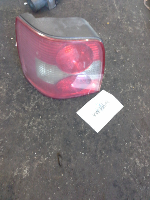 B5.5 Wagon Driver TAIL LIGHT