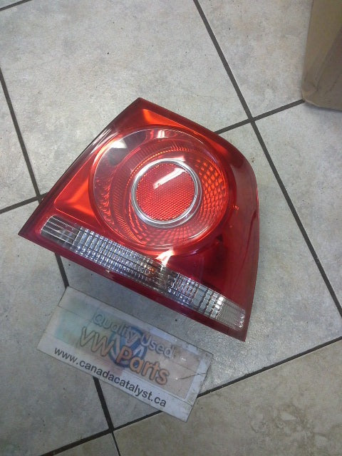 MK4 Jetta City Passenger TAIL LIGHT