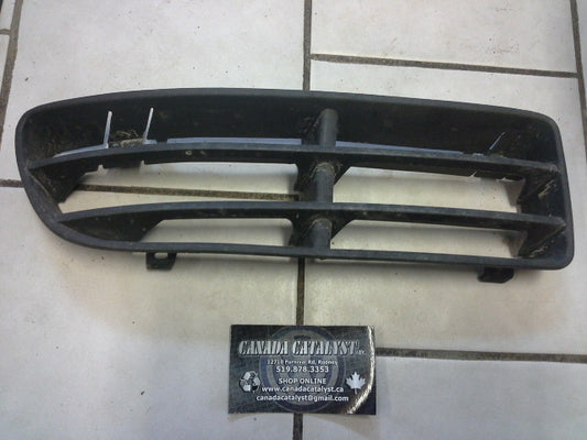 MK4 Jetta Passenger Lower Bumper GRILLE 1J5854662B