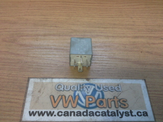 Ignition Cut Off RELAY -3B0911251