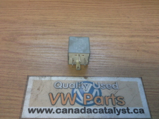 Ignition Cut Off RELAY -3B0911251