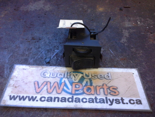 MK1 Cabriolet Headlight SWITCH 321941531G/321941531K