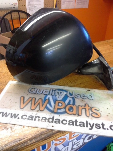 New Beetle Passenger Side MIRROR L041