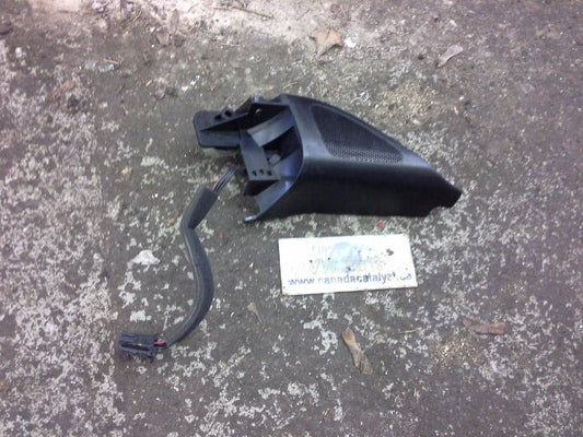 MK5 Jetta Passenger Door Speaker/Mirror TRIM