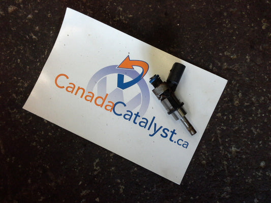 BPY 2.0T Fuel INJECTOR 06F906036A