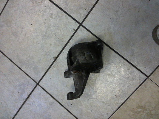 MK3/B4 Steering BRACKET 028145523B