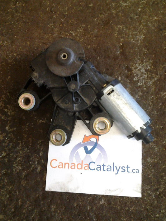 VW Touareg Rear Wiper Motor 7LD955712A (2004)