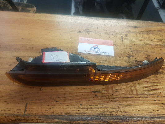 City Jetta Bumper Driver Signal LIGHT 1JM953041