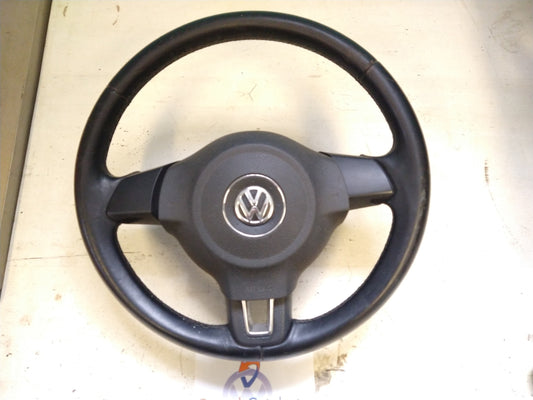 MK6 STEERING WHEEL 5C041909A