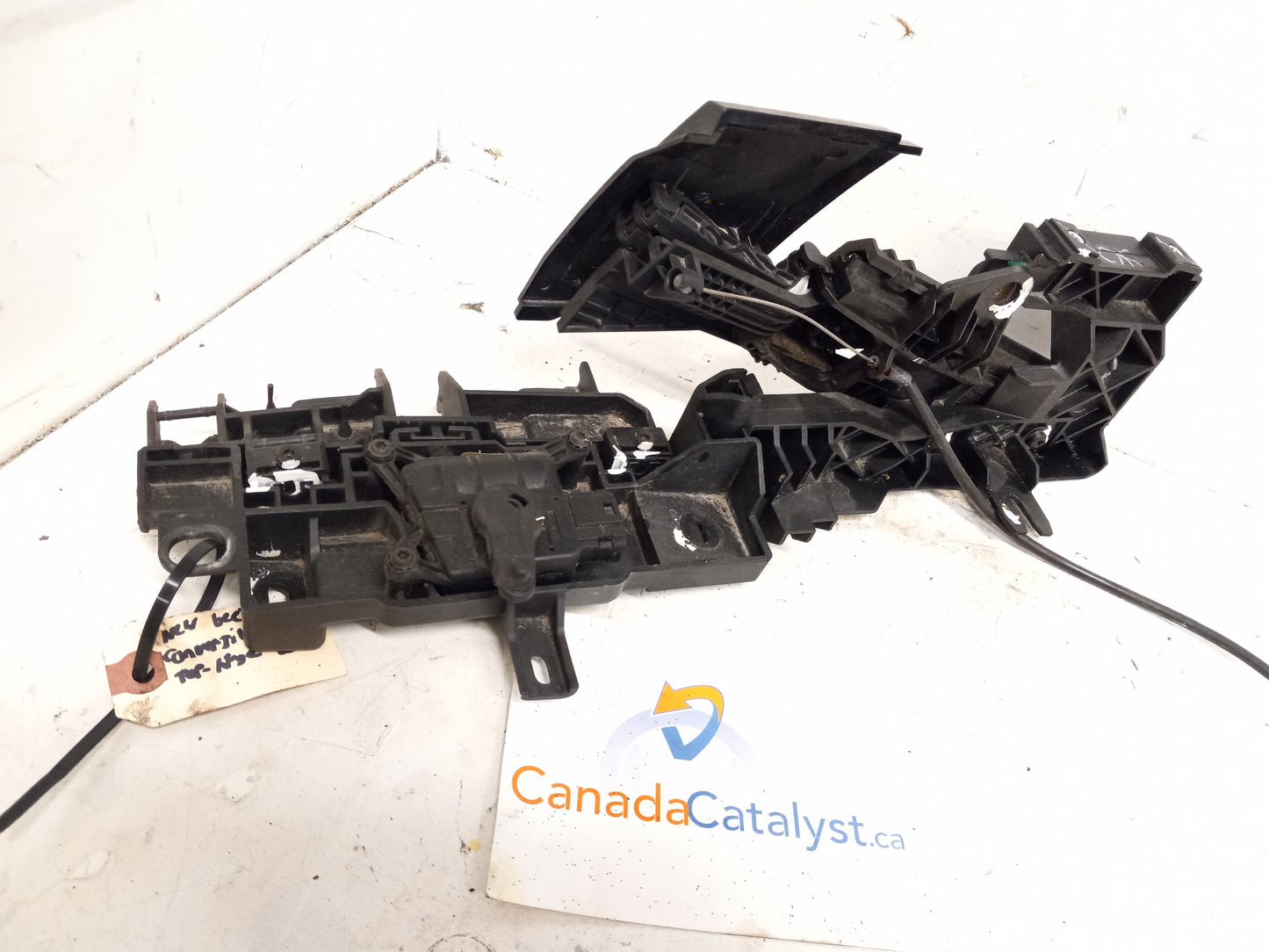 New Beetle Convertible Passenger Top Cover MECHANISM
