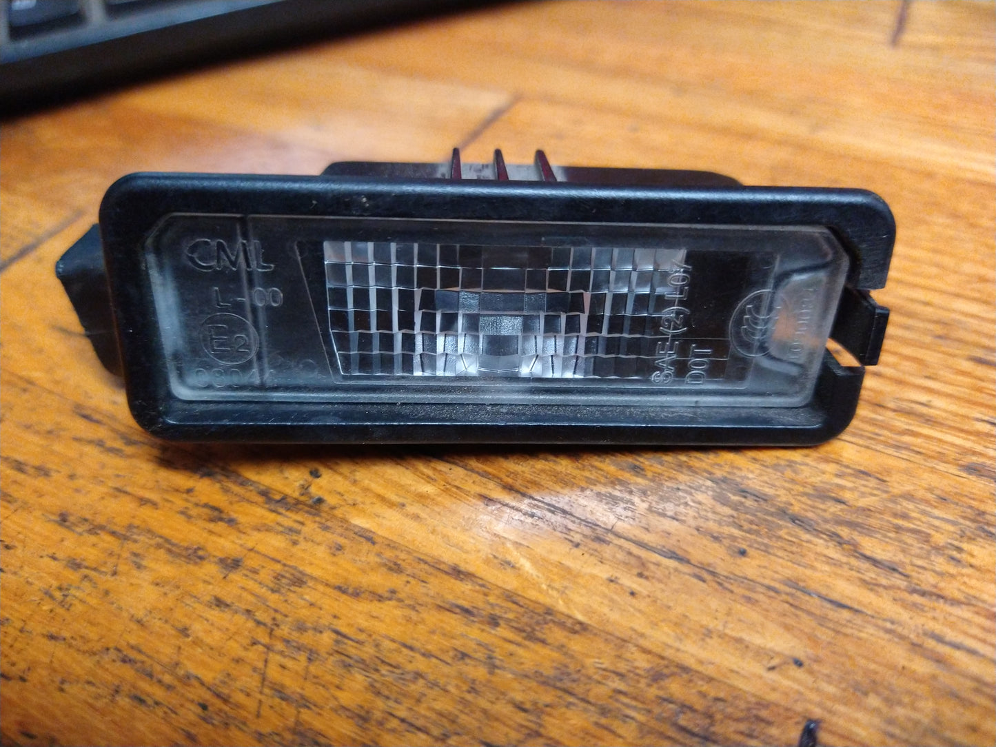 MK6/MK7 License Plate LIGHT 1K8943021