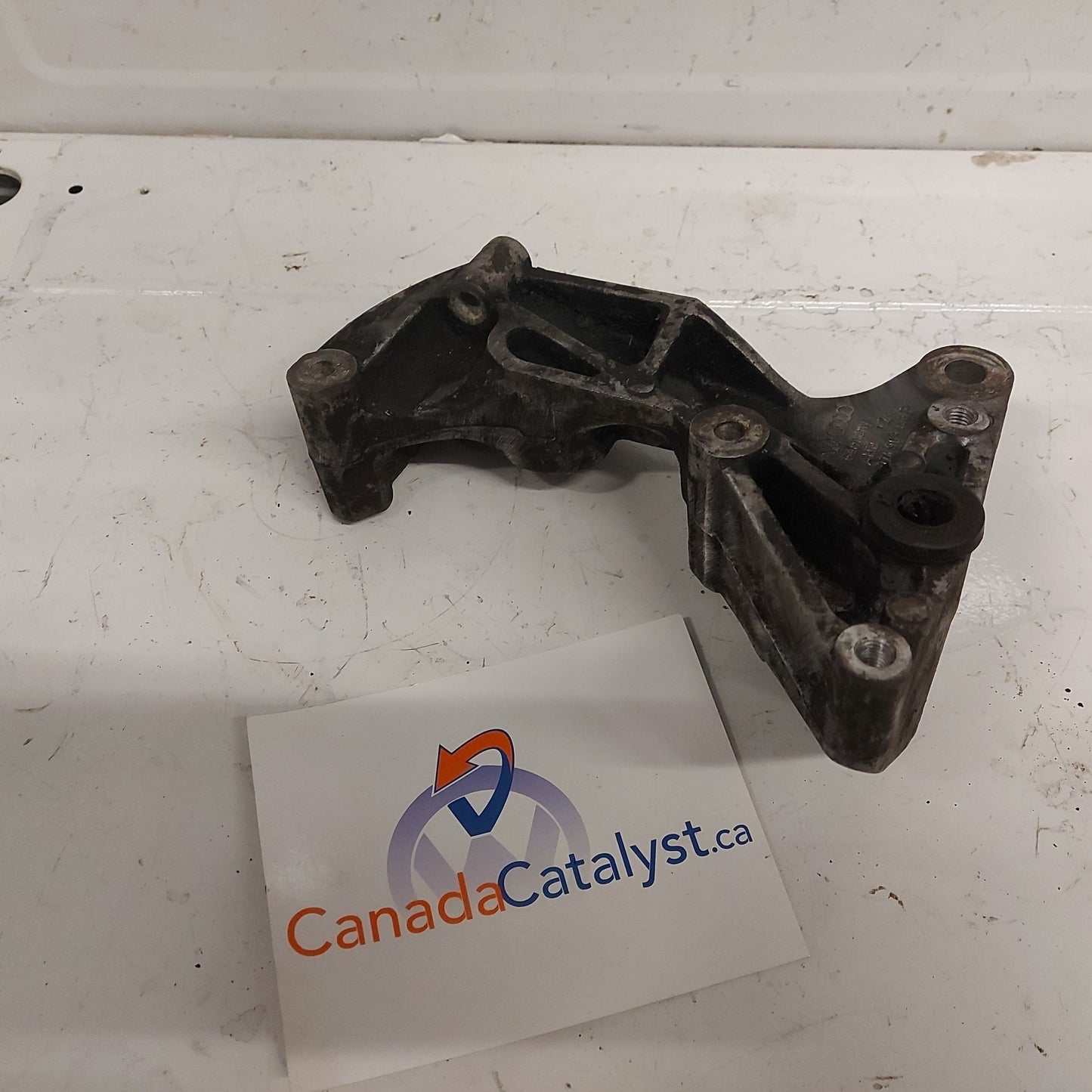 T4 Diesel BRACKET 074903143F