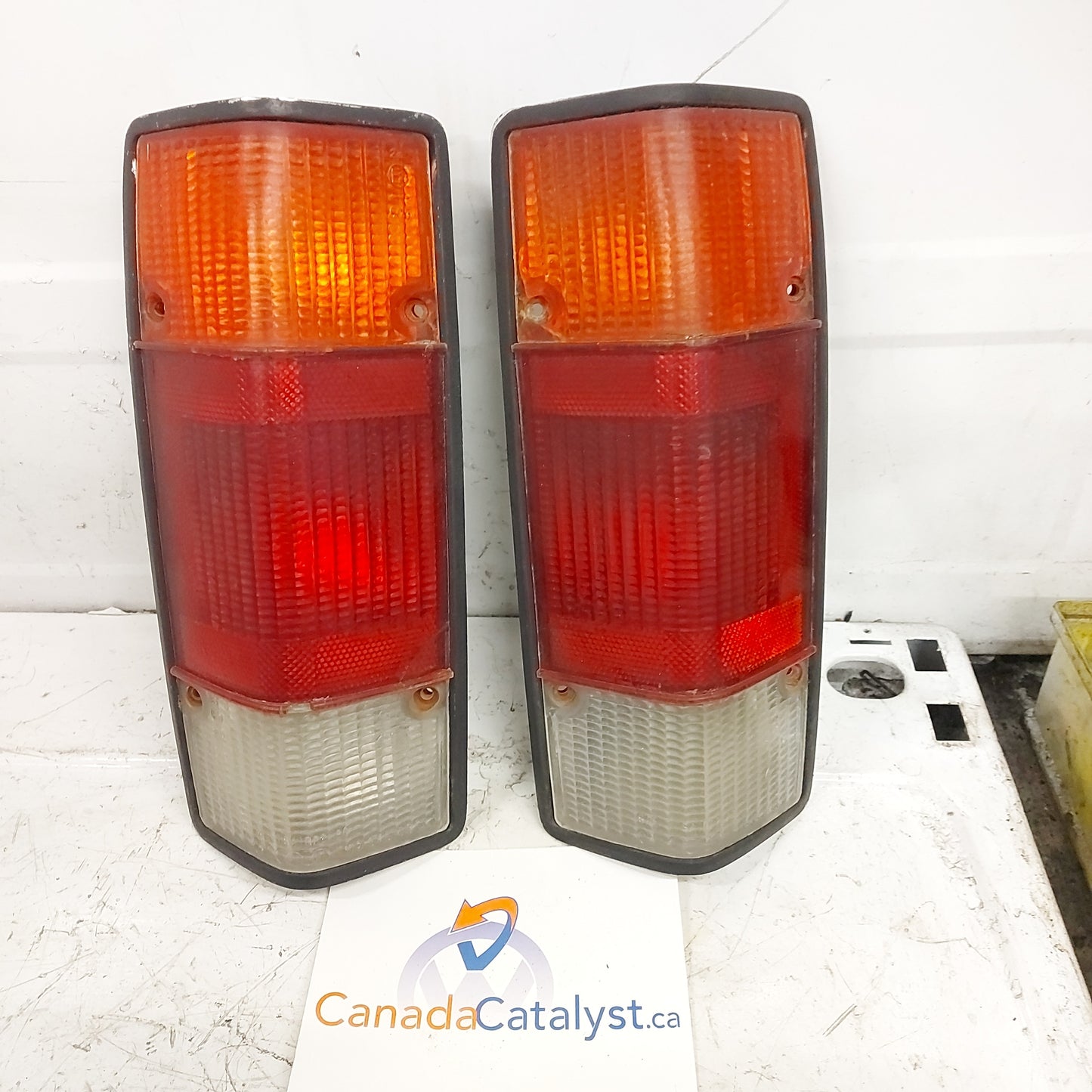 Rabbit Truck TAIL LIGHT SET