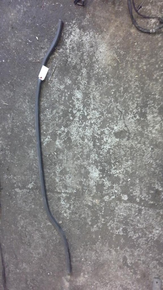 MK5 Jetta Cowl WEATHERSTRIP