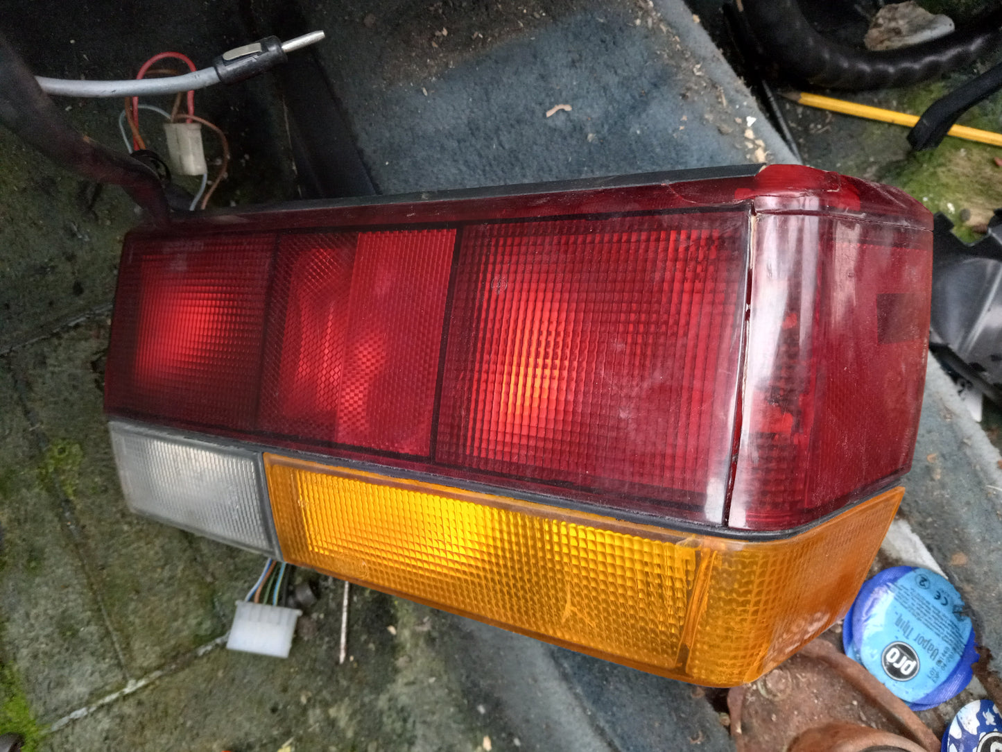 MK1 Jetta Driver TAIL LIGHT