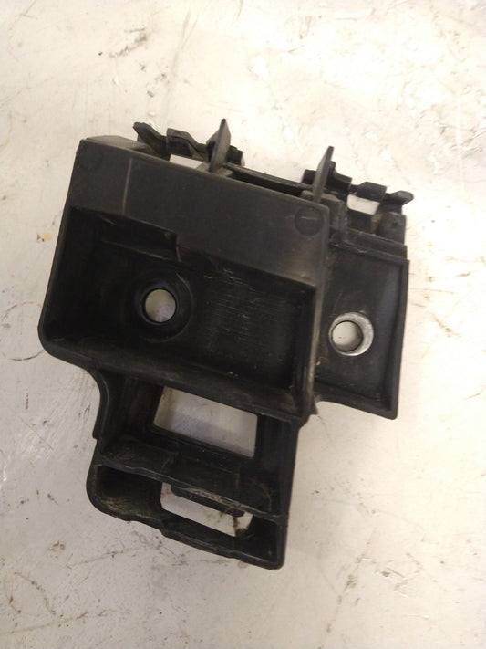 MK6 Golf Quarter Panel BRACKET 5K6807393A