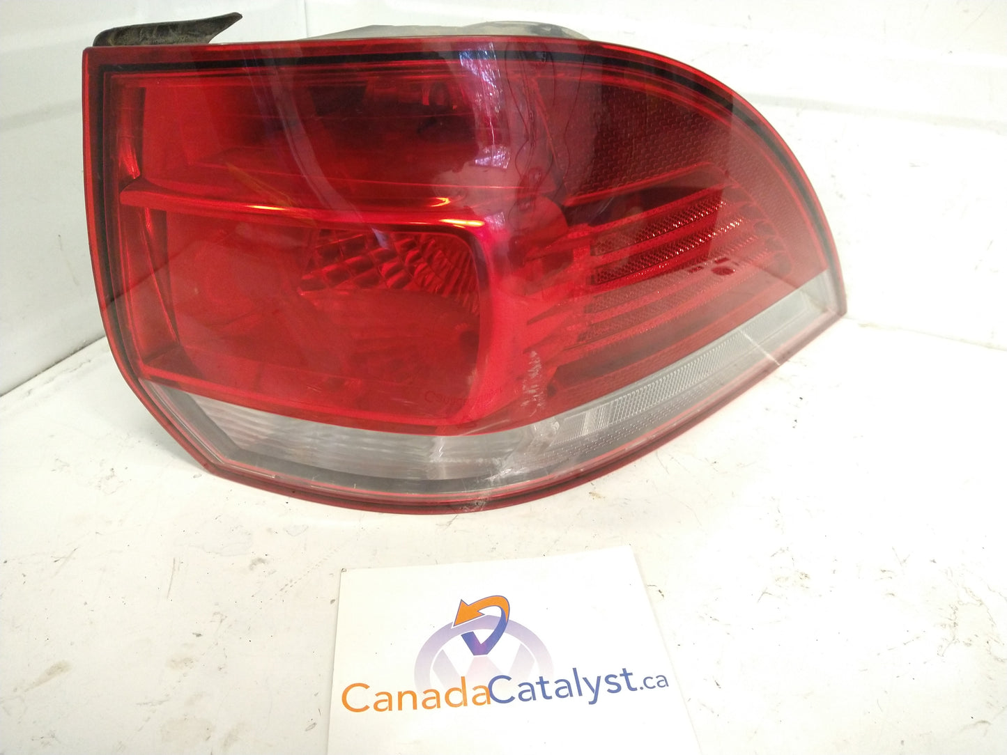 MK6 Golf Wagon Passenger TAIL LIGHT