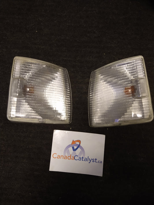 Early T4 Aftermarket Euro Marker Light SET