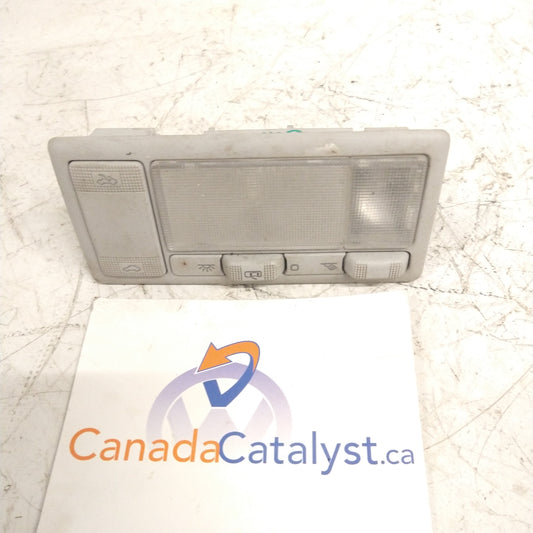 MK3 Golf Dome LIGHT 1H0947111