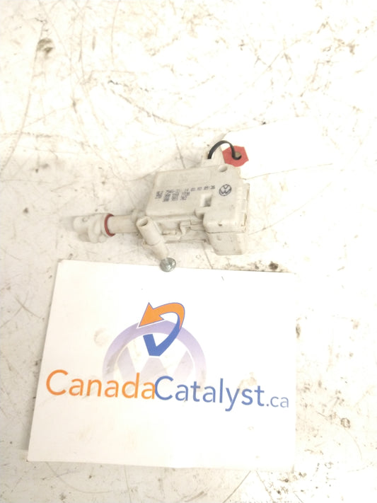 B5.5 Gas Door ACTUATOR 3B0810773B