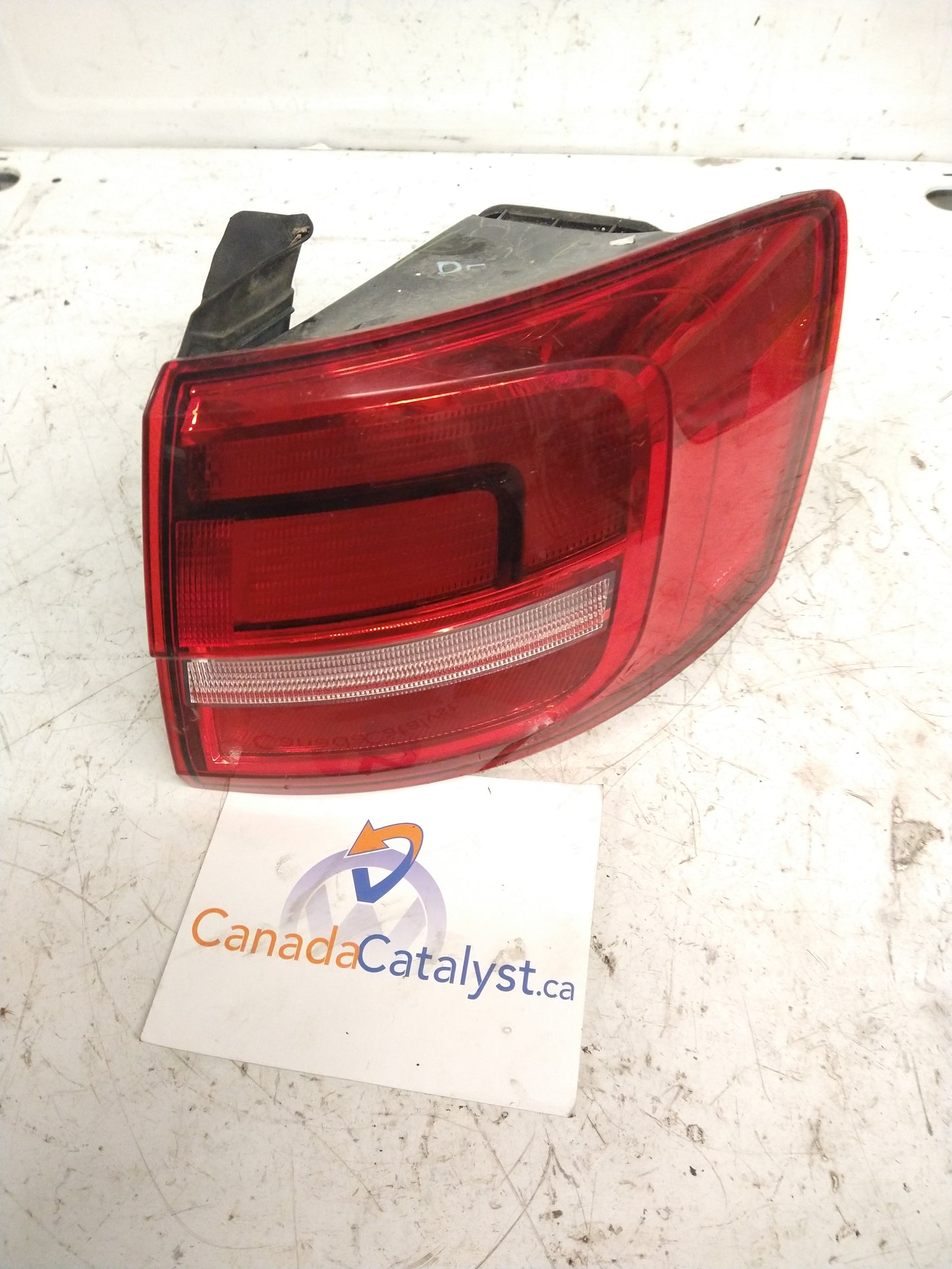MK6.5 Jetta Passenger TAIL LIGHT