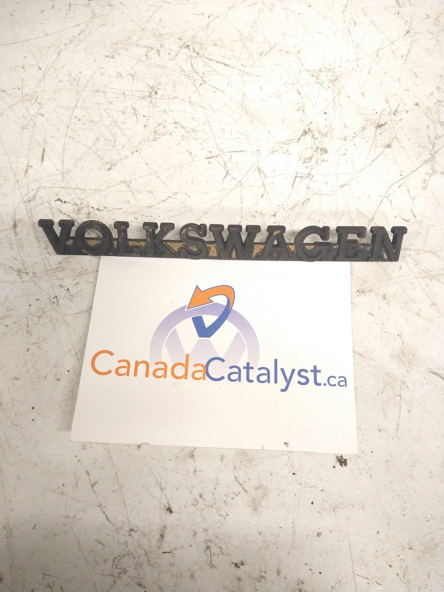 MK1 Volkswagen EMBLEM Faded 171853685B