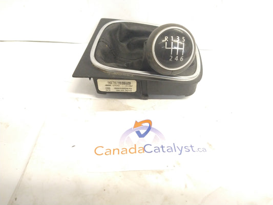 MK5 6SPD Shift Knob And BOOT 1K0711113CGUZD