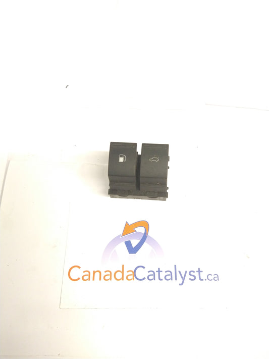 MK5 Rabbit Fuel/Teunk Release SWITCH 7L6959903