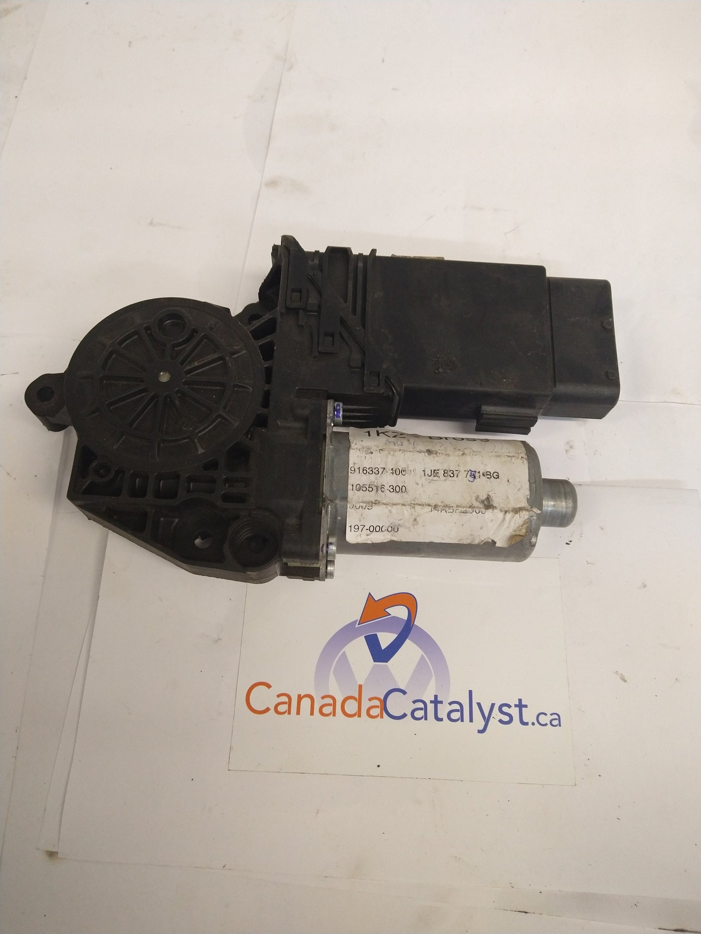 City Golf Front Driver WINDOW MOTOR 1JE837751BG