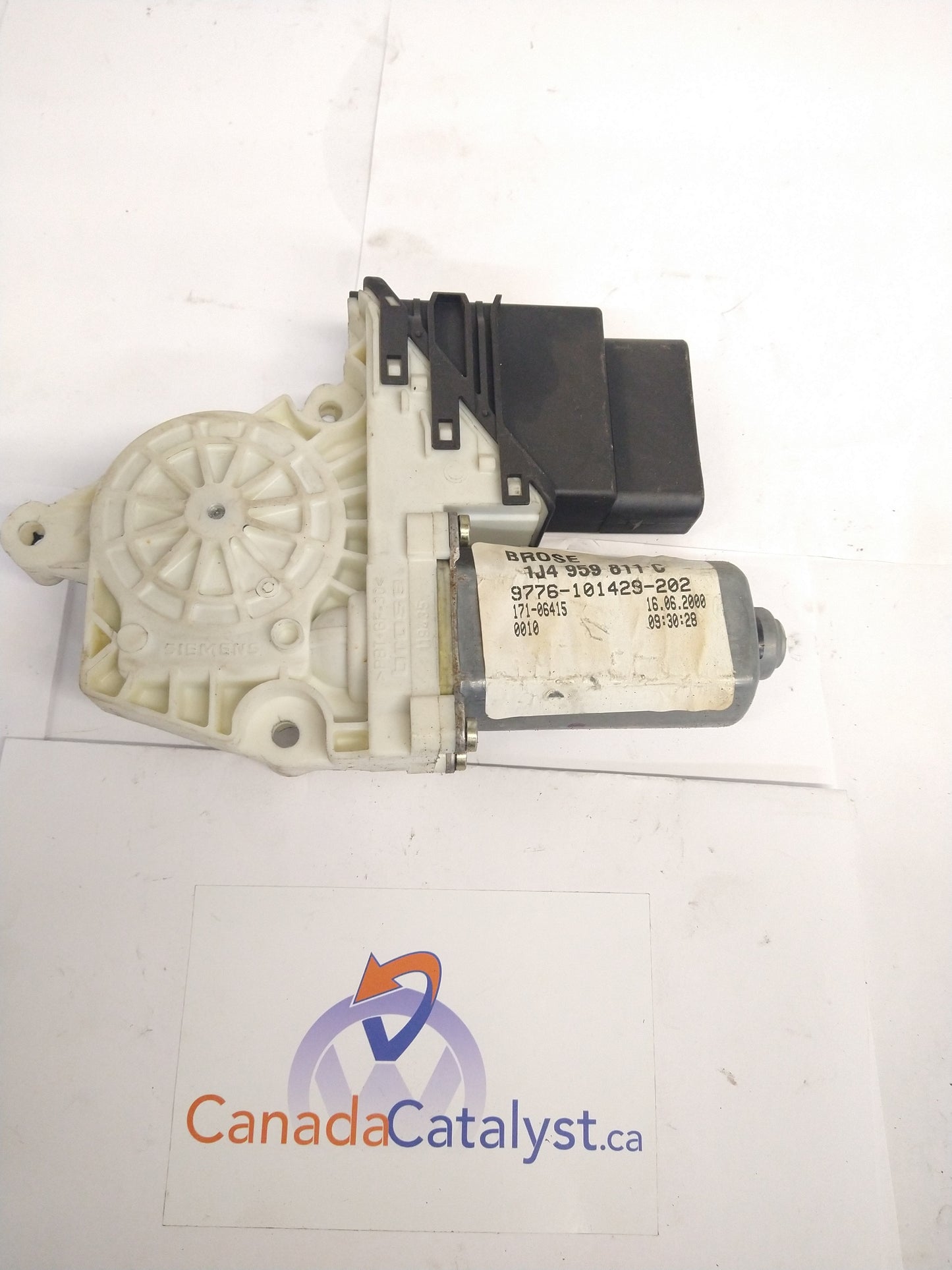 MK4 Golf Rear Driver WINDOW MOTOR 1J4959811C