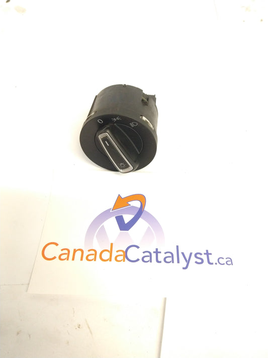 Golf/Tiguan HEADLIGHT SWITCH 5G0941431BL