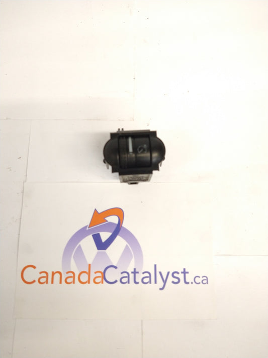 B5.5 Dimmer SWITCH 3B0941333D