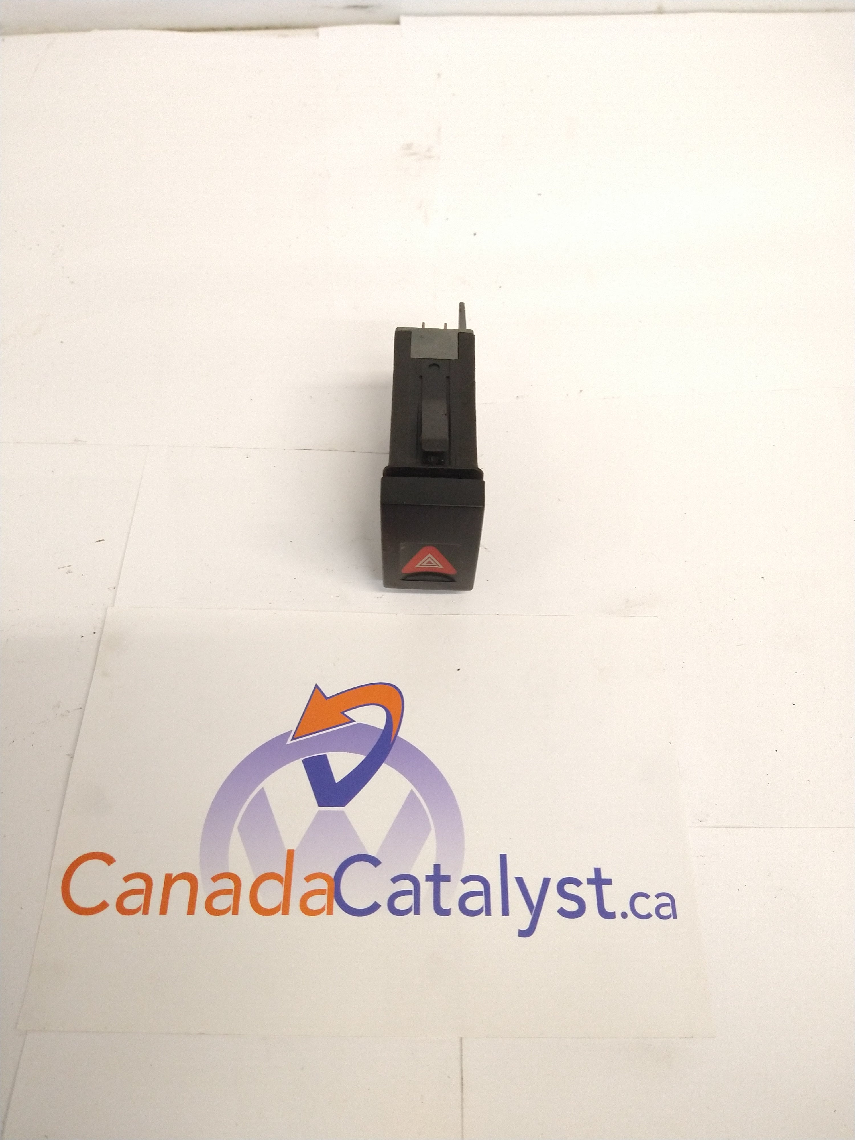 New Beetle Hazard SWITCH 1C0953235/235B – V DUB HUB