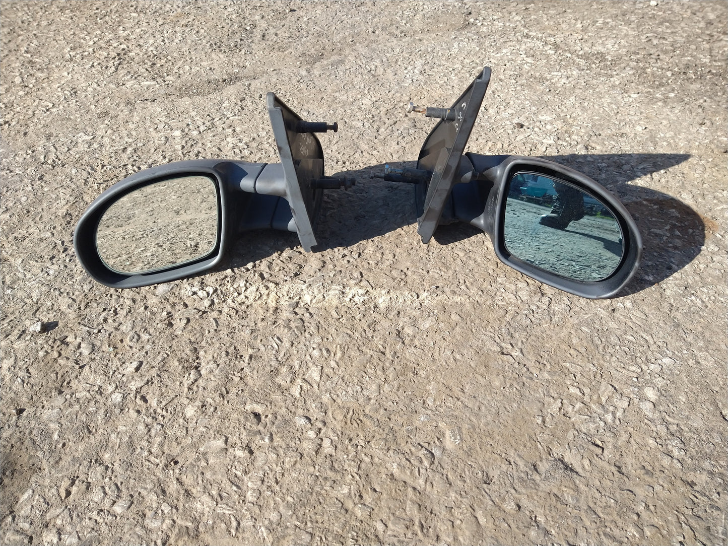 MK3 Aftermarket 'Cup' Side Mirror Set