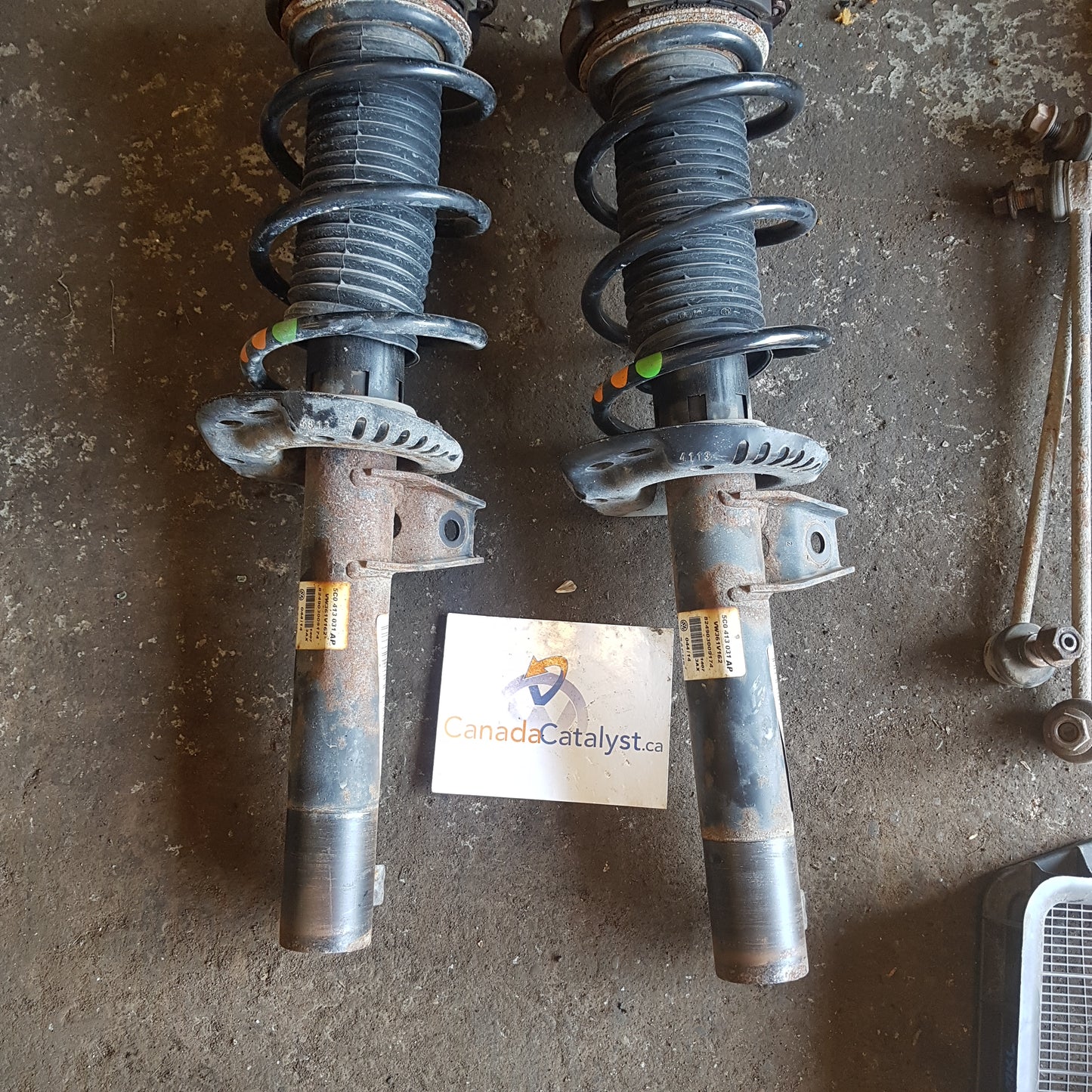 MK6 Jetta / Golf Front Strut ASSEMBLY – V DUB HUB