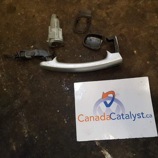 MK6 Kessy Driver Exterior Door HANDLE
