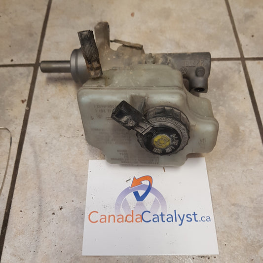 MK5 Brake Master RESERVOIR With SENSOR 1K1611349C