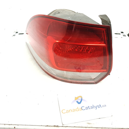 MK5 mk6 Wagon Driver TAIL LIGHT