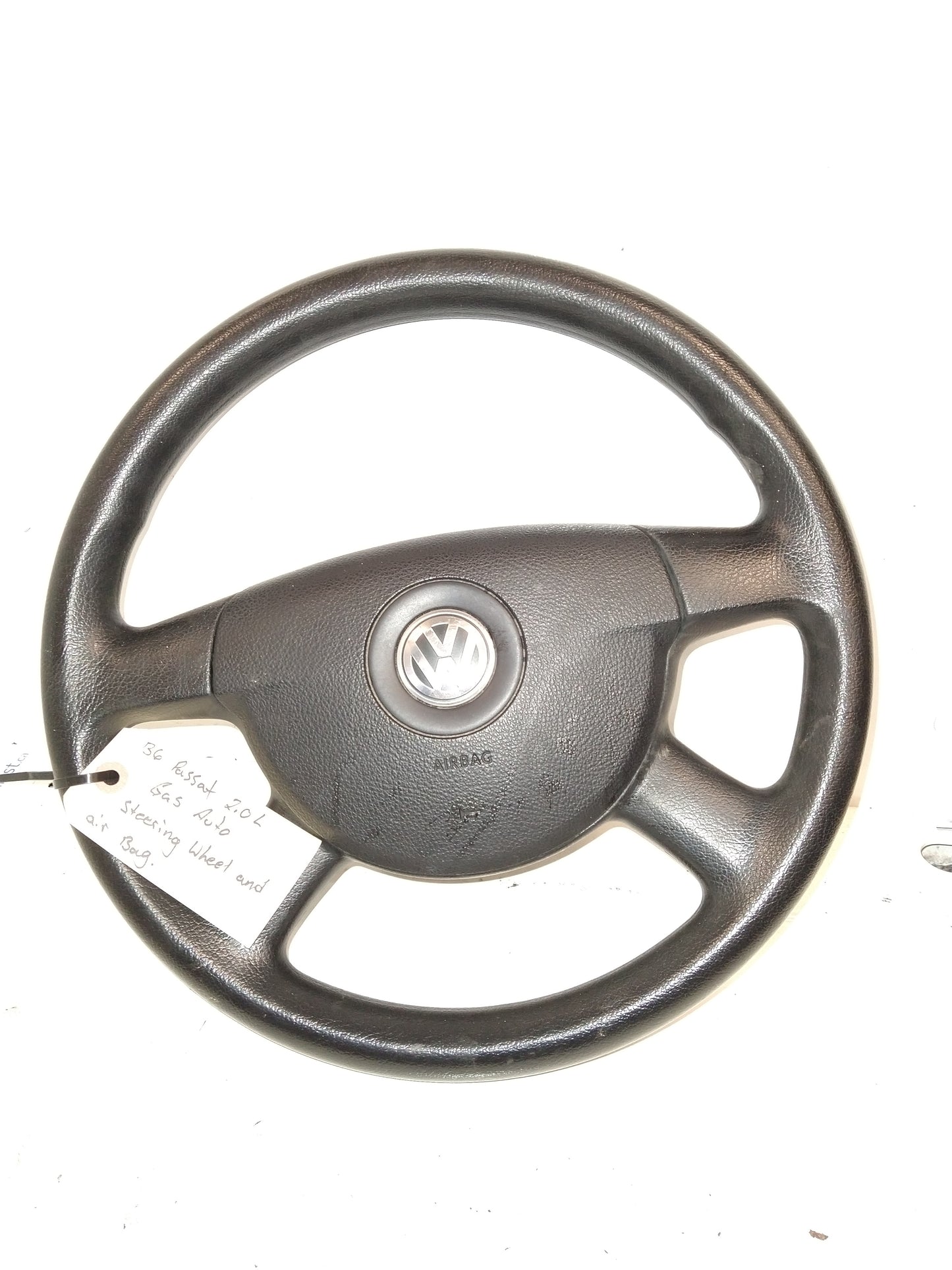 B6 STEERING WHEEL