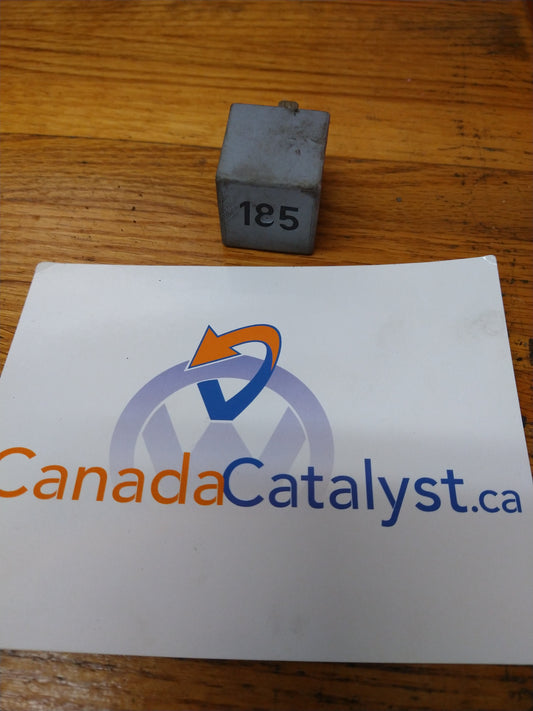 RELAY #185 -3B0911251