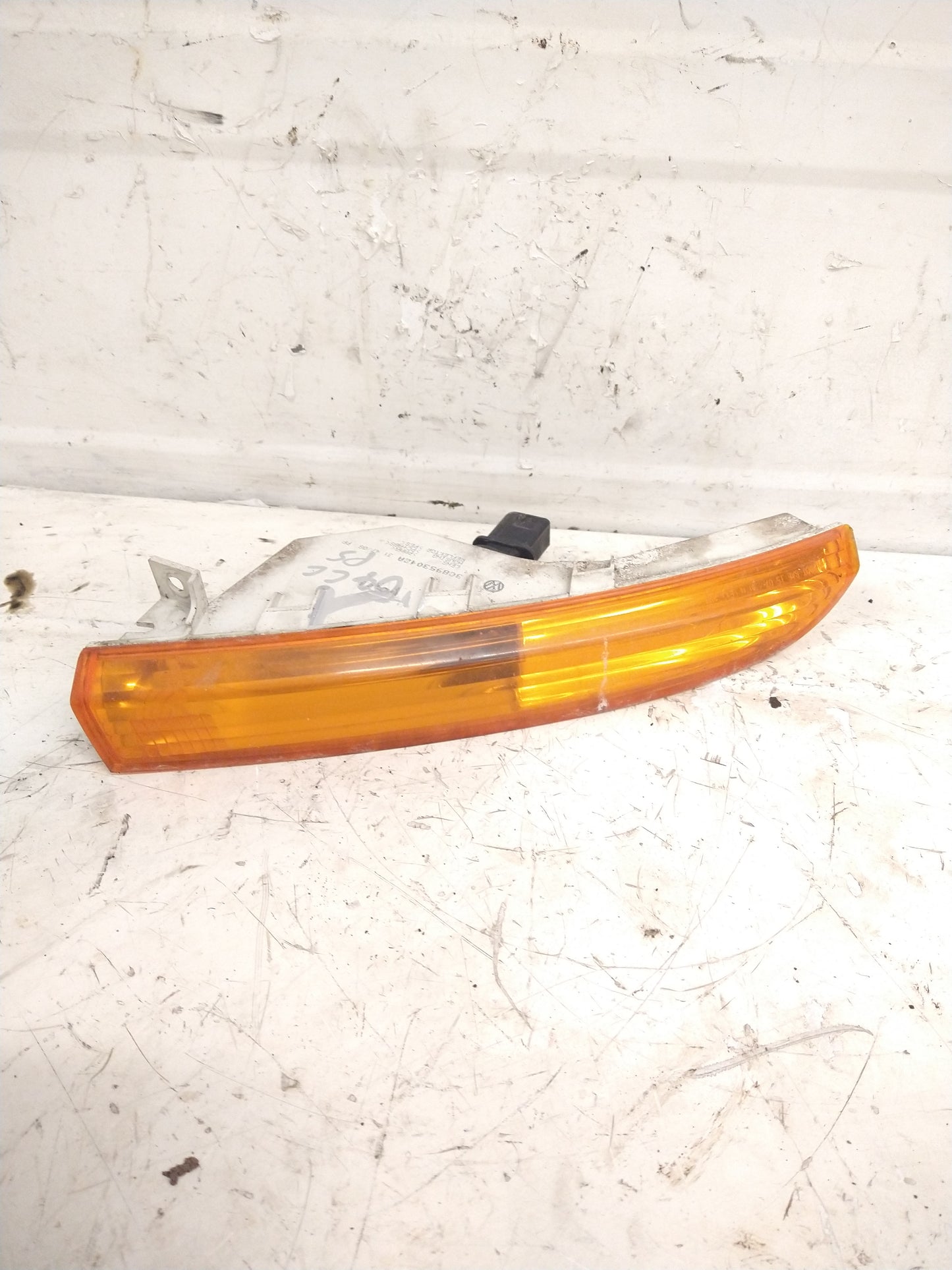 B6 CC Driver Bumper REFLECTOR