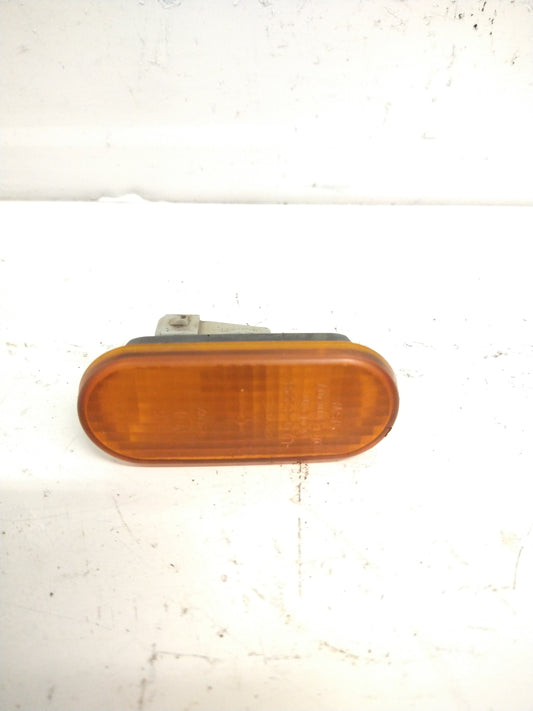 MK4 b5 t5 Oblong Amber REFELCTOR LIGHT 3A0949117/140949111