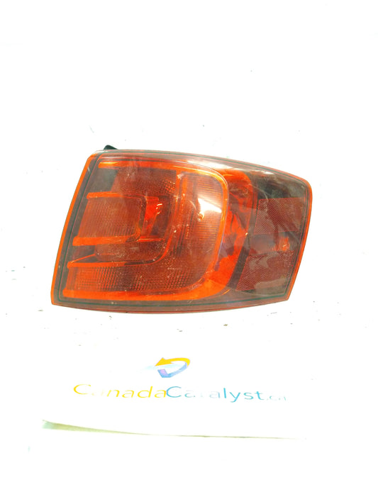 MK6 GLI Jetta Passenger Quarter Panel Mounted TAIL LIGHT