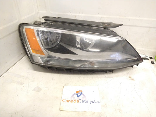 MK6 Jetta Passenger HEADLIGHT