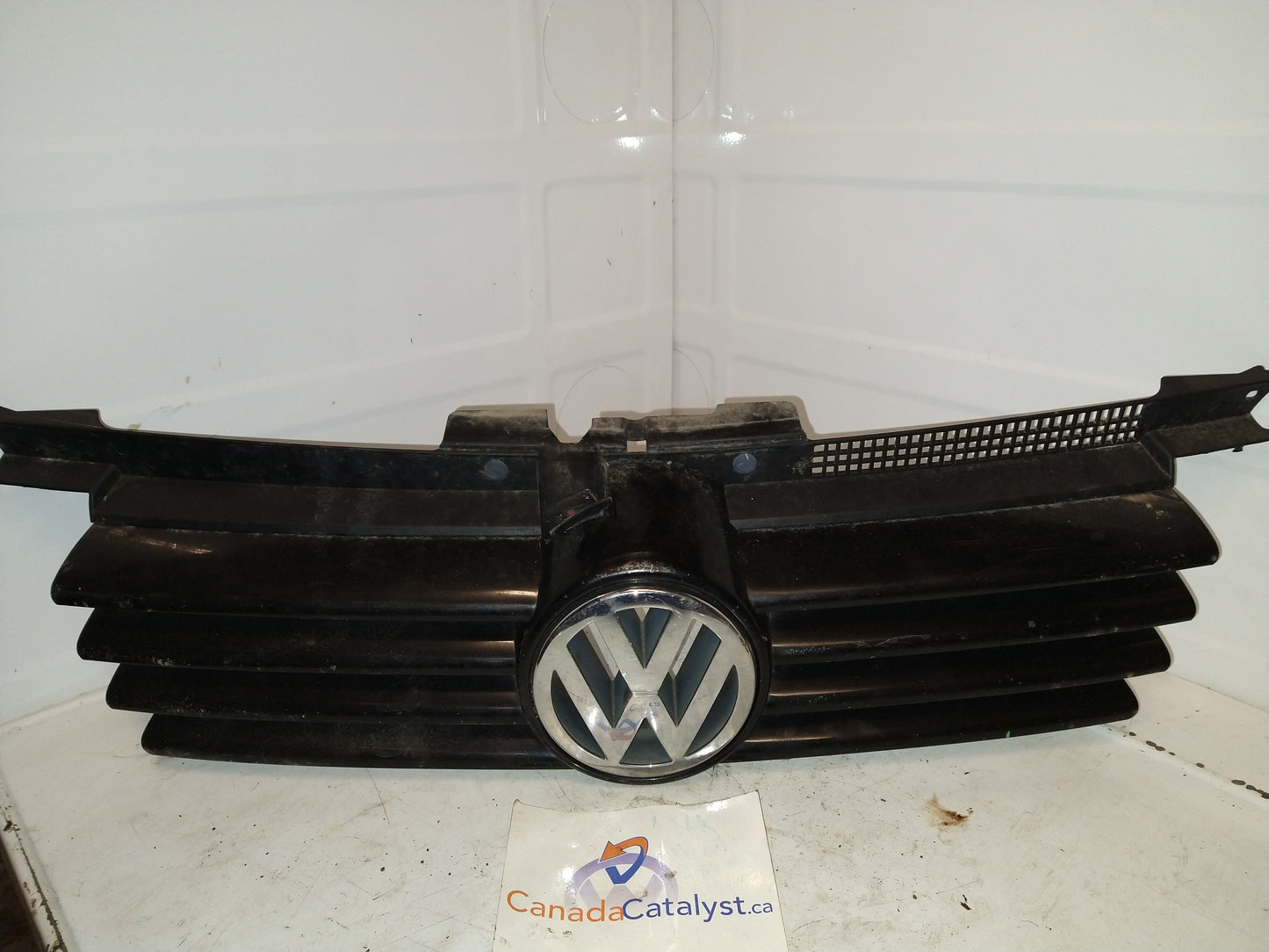 MK4 Jetta Upper GRILLE L041